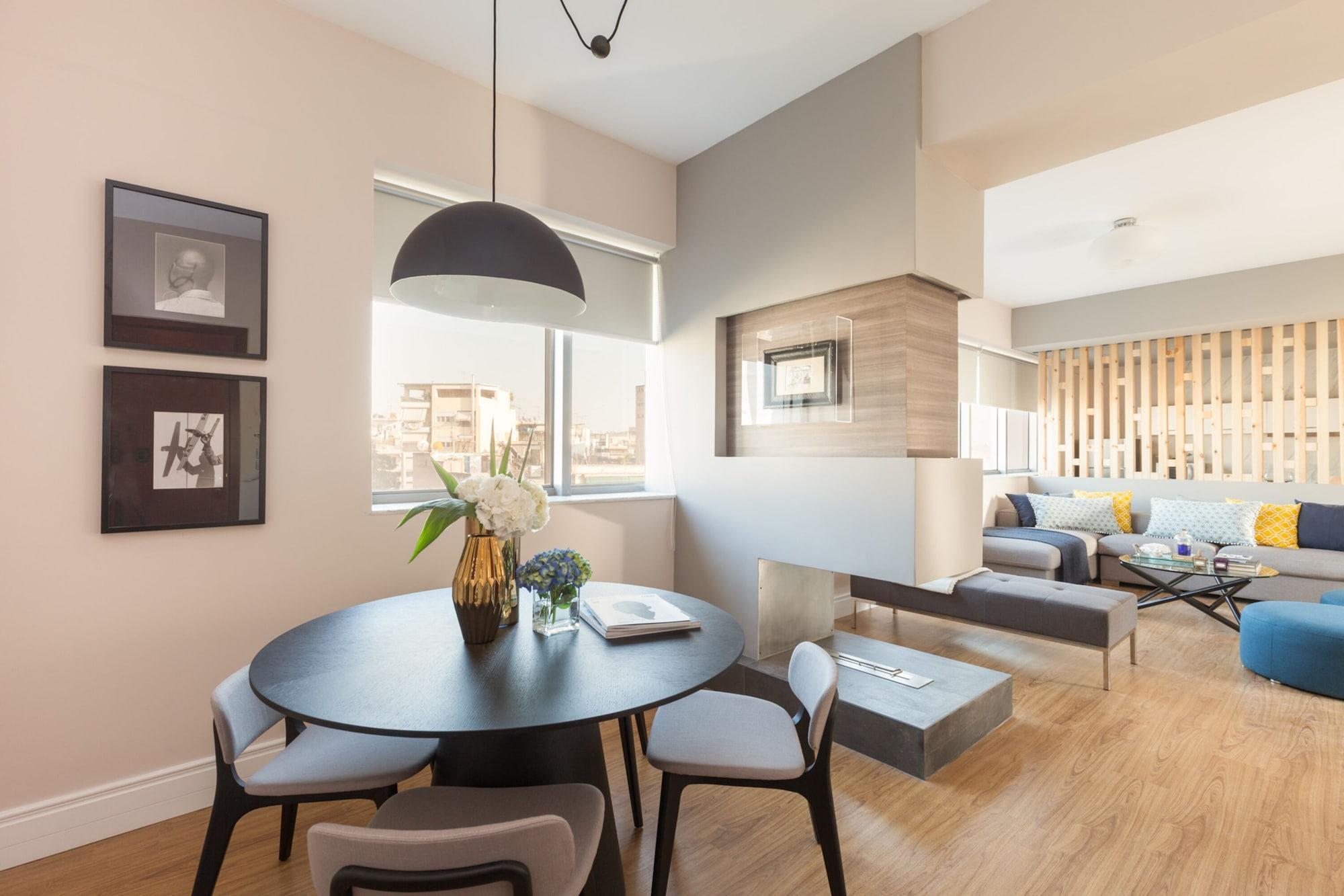 47 Luxury Suites Atene Esterno foto