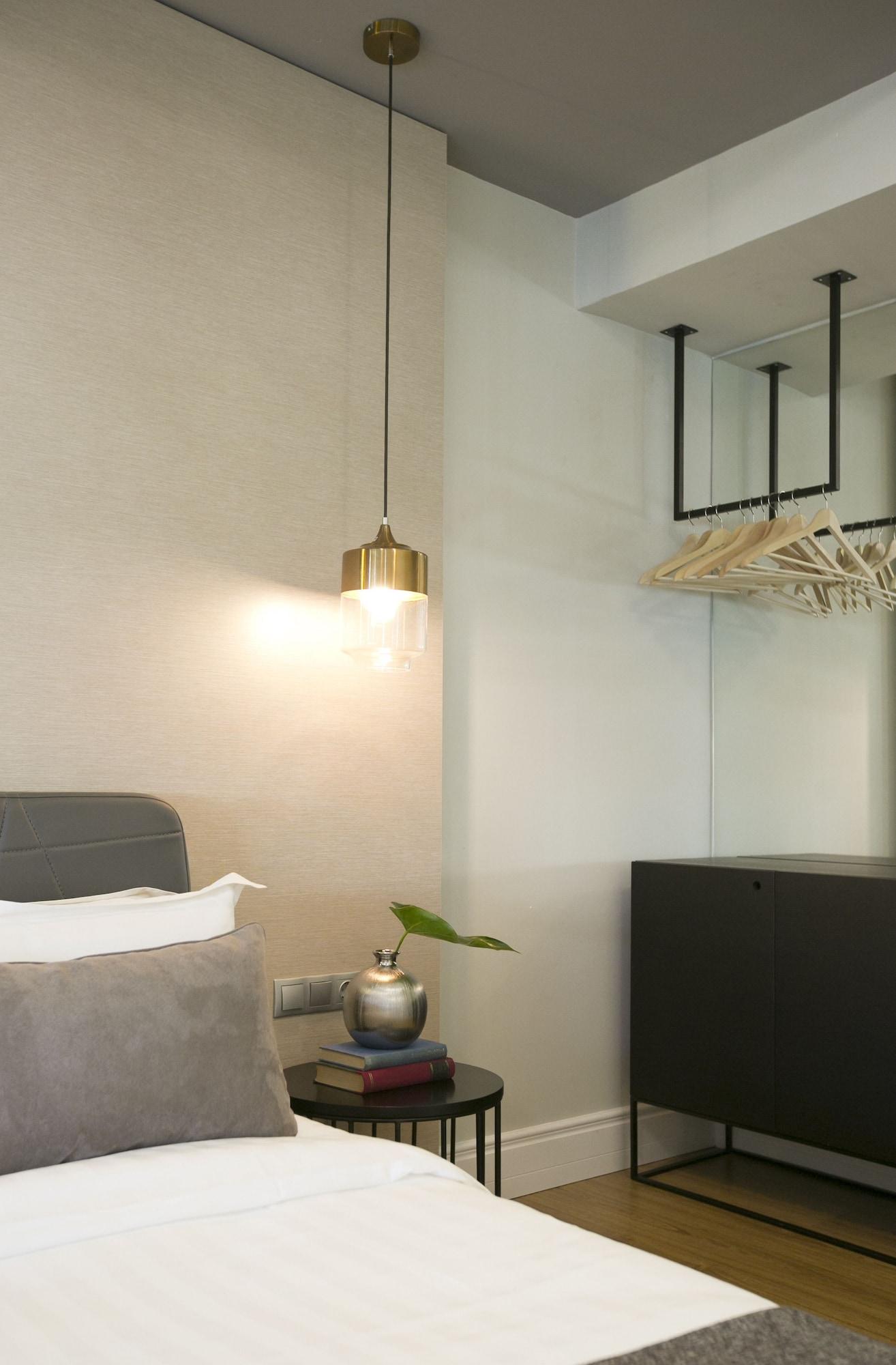 47 Luxury Suites Atene Esterno foto