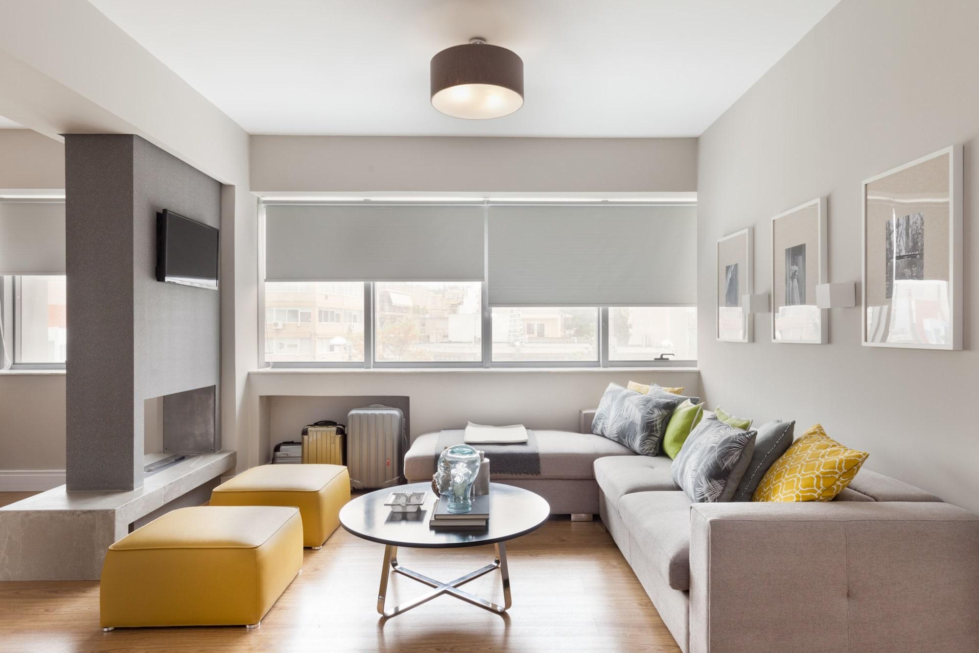 47 Luxury Suites Atene Esterno foto