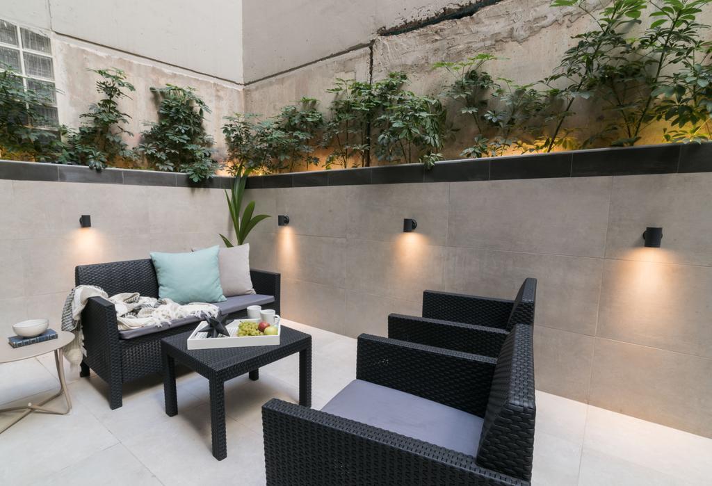 47 Luxury Suites Atene Esterno foto