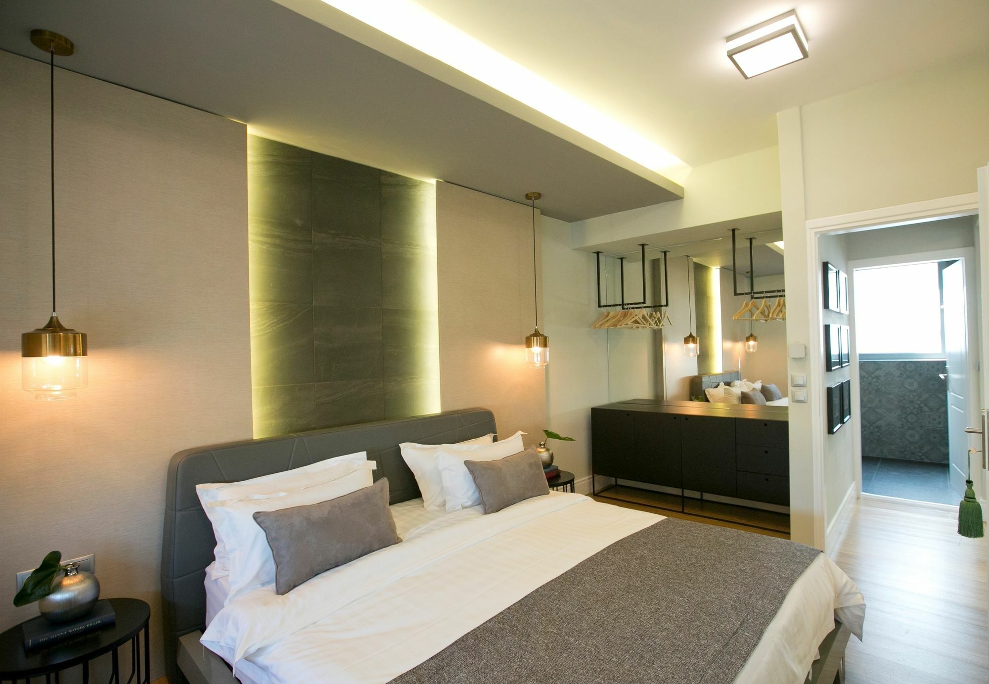 47 Luxury Suites Atene Esterno foto