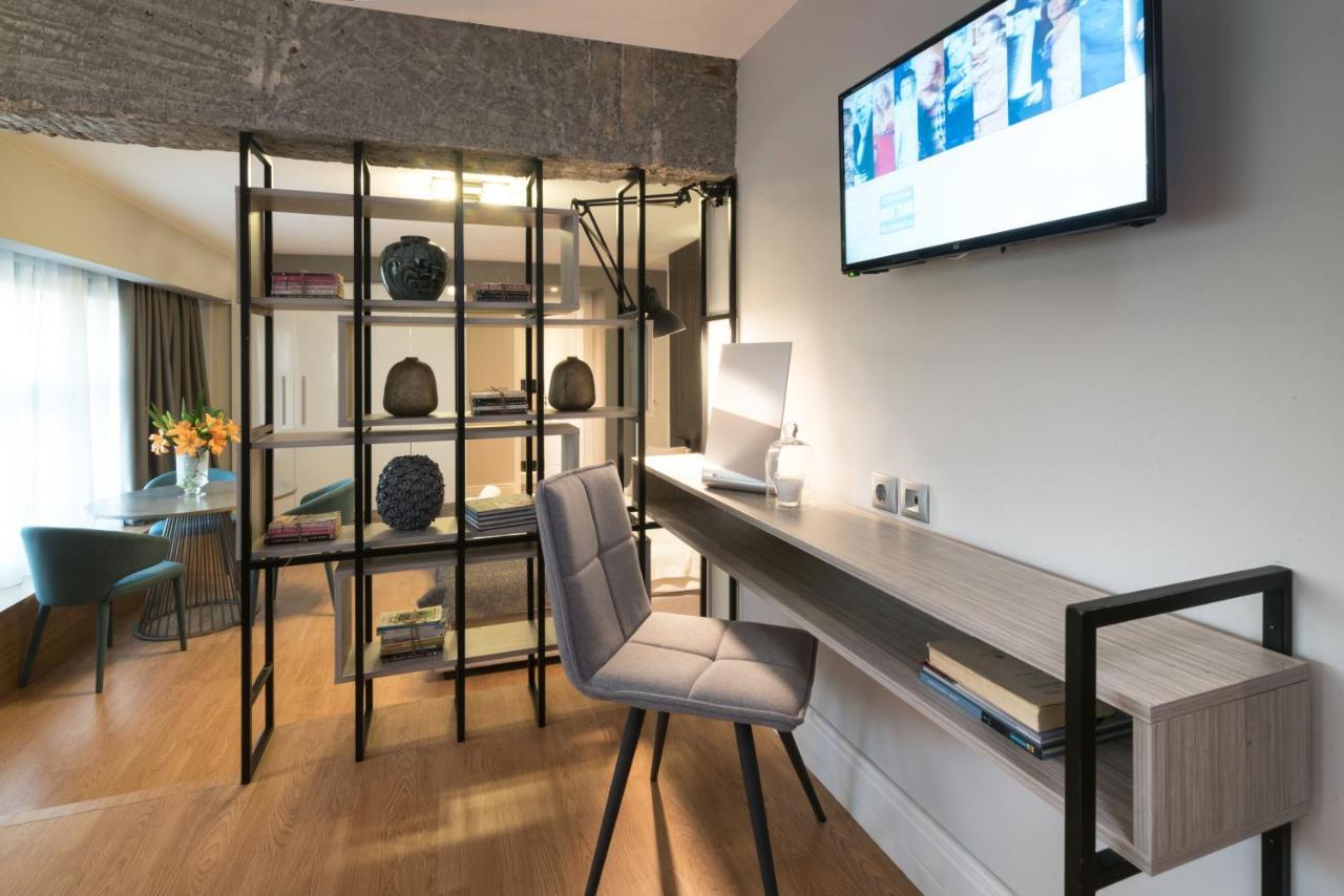 47 Luxury Suites Atene Esterno foto